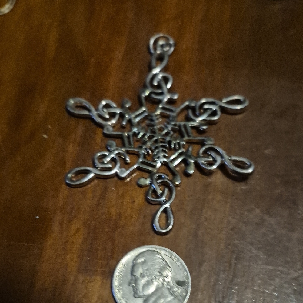 Elegant Silver Trinty Music Snowflake Ornament